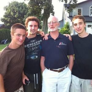 Meet your Posher, Perry